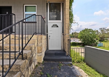 8923 N 40th Street - Photo 1