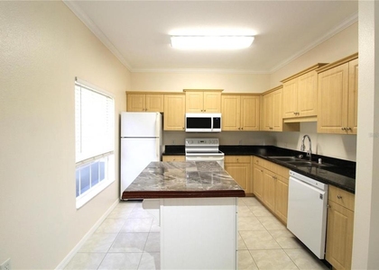 7728 Plantation Circle - Photo 1