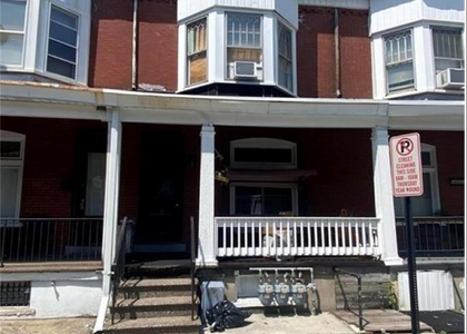 1405 Turner Street - Photo 1