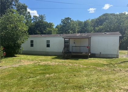 1761 Old Youngstown Rd - Photo 1