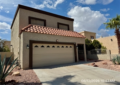 8621 Lyla Rae Circle - Photo 1