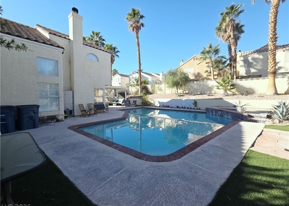 2449 Sage Pointe Circle - Photo 1