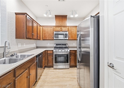 6868 Sky Pointe Drive - Photo 1