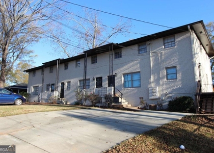 514 Clover Drive - Photo 1
