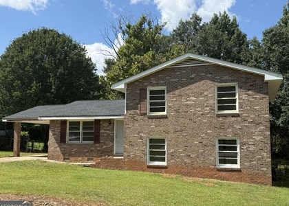 119 Amberwood Lane - Photo 1