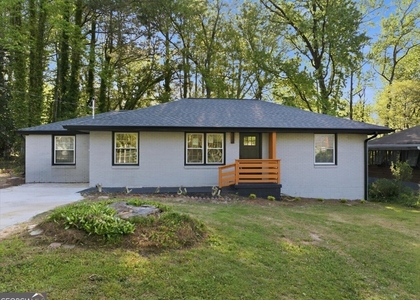 2082 Rosewood Road - Photo 1