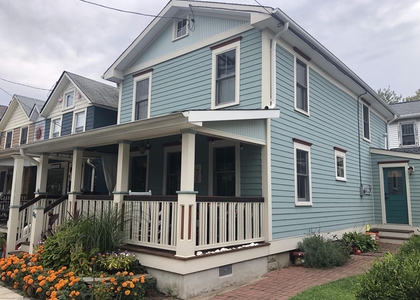 86 Franklin Avenue - Photo 1