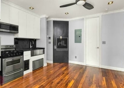 East 116 Street - Photo 1