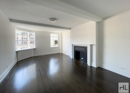 Fifth Avenue - Photo 1