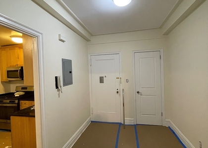 West 79 Street - Photo 1