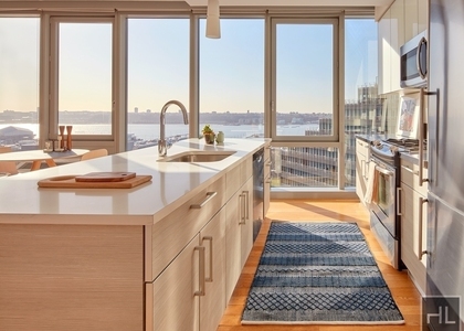 West 54th Street - Photo 1