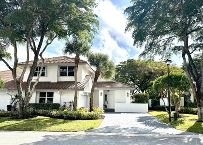 2252 Nw 53rd Street - Photo 1