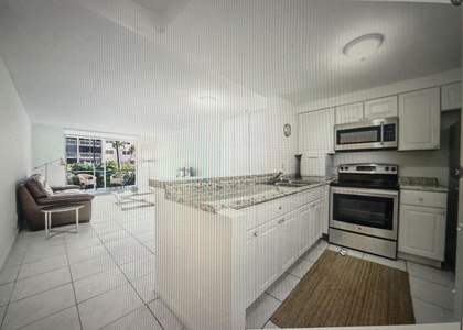 501 Ne 14th Avenue - Photo 1