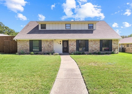 2724 Glen Forest Lane - Photo 1