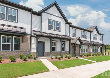 204 Silver Fleet Drive - Photo 1