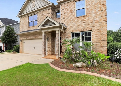 549 Daventry Court - Photo 1