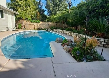 124 N Janet Place - Photo 1