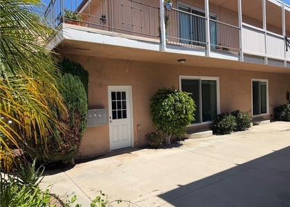 224 Lomita - Photo 1