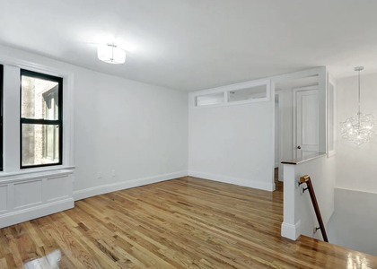 226 East 70th Street - Photo 1