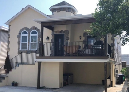 120 Mitchell Avenue - Photo 1