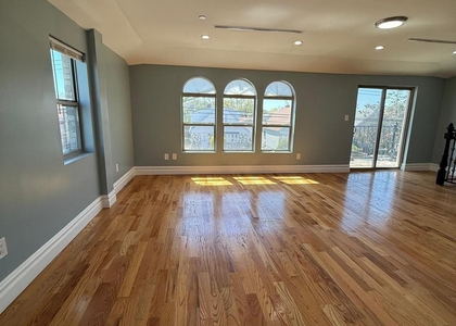 13421 158th Street - Photo 1