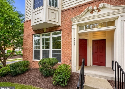 2585 Eastbourne Drive - Photo 1