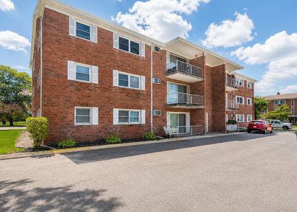 4420 W 111th Street - Photo 1