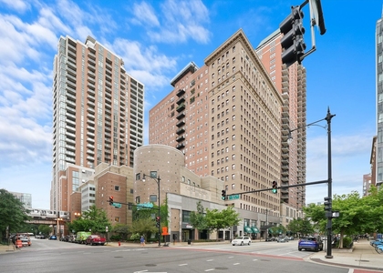 40 E 9th Street - Photo 1