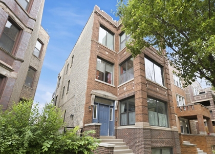 2610 W Iowa Street - Photo 1