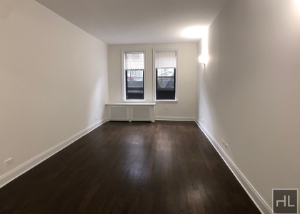 West 22 Street - Photo 1
