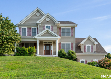 5 Rolling Hills Drive - Photo 1
