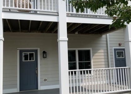 102 Edgewater Circle - Photo 1