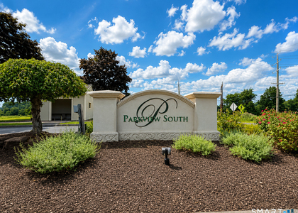 501 Summer Hill Drive - Photo 1