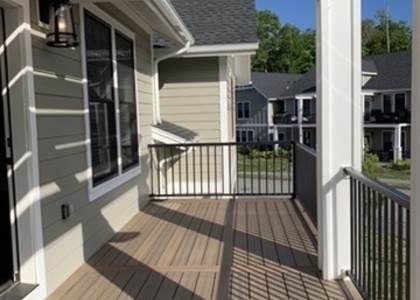 501 Edgewater Circle - Photo 1