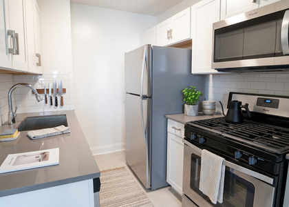3333 Broadway #C6J - Photo 1