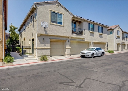3909 Sweet Pine Street - Photo 1