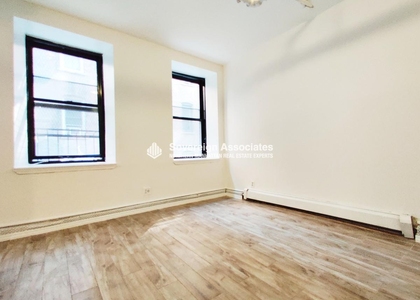 188 Claremont Avenue - Photo 1