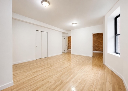 3139 Broadway - Photo 1