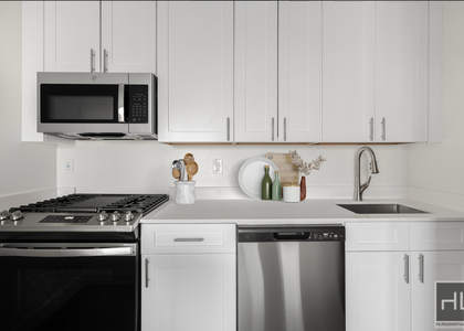 Second Avenue - Photo 1