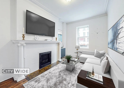 Madison Avenue - Photo 1