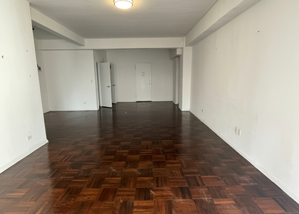 East 57 Street - Photo 1
