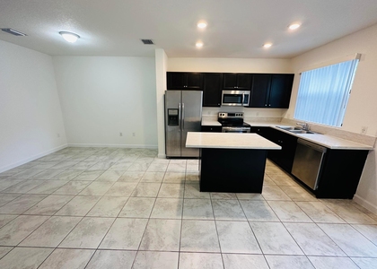 346 Ne 208th Terrace - Photo 1