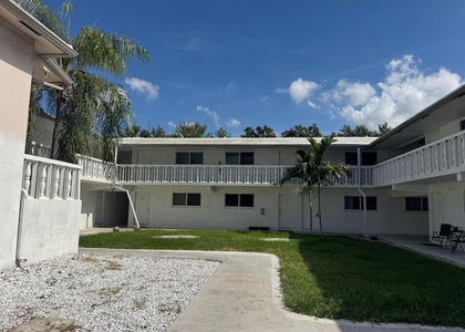 811 Se 16th Street - Photo 1