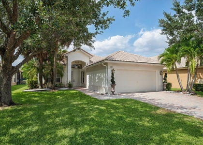 11289 Nw 65th Manor - Photo 1