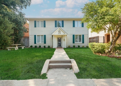 4130 Hawthorne - Photo 1