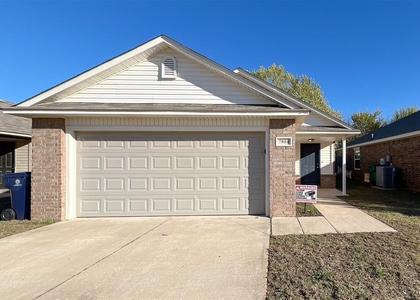 7804 Bennie Terrace - Photo 1
