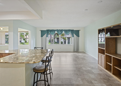 1800 Se Saint Lucie Boulevard - Photo 1
