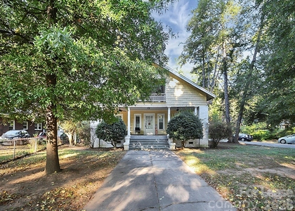 701 S York Street - Photo 1