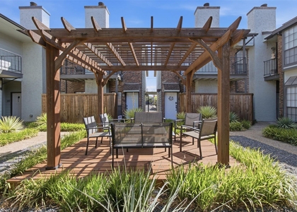 3904 Rawlins Street - Photo 1
