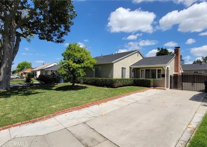 14107 Putnam Street - Photo 1
